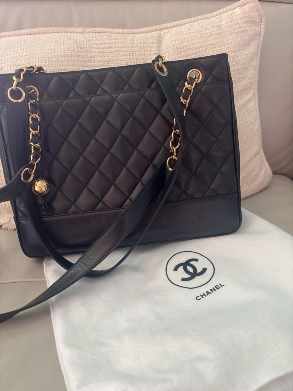 CHANEL Black Quilted Leather Tote with Gold Chain Accents - Picture 5 of 5